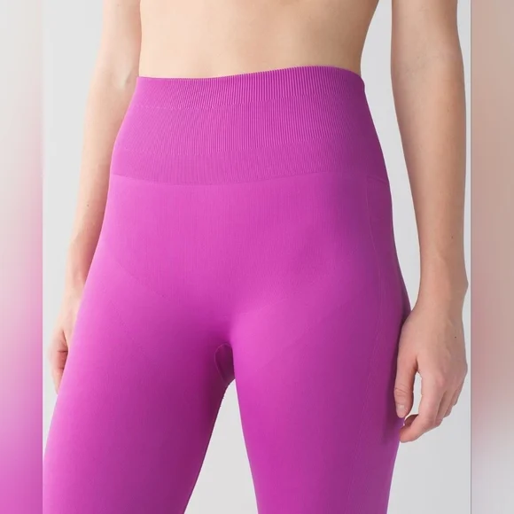 Lululemon Zone In Tights - Picture 2 of 5